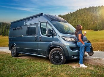 Innovazione e sostenibilità al Salone del Camper 2025: Mak porta le ruote omologate camper